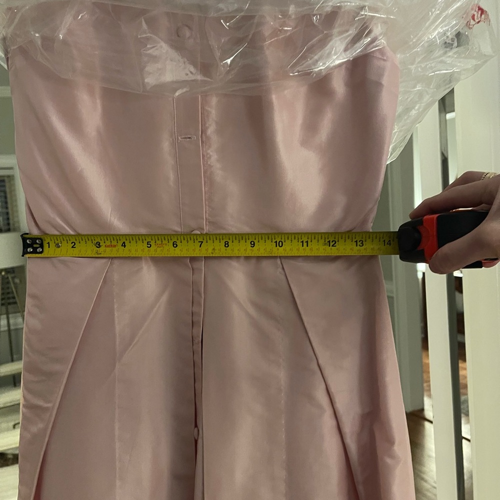 Effortlessly Elegant Gown - Perfect Pink. Luciana Emilia. Size 4  Gorgeous Dress - Picture 16 of 16